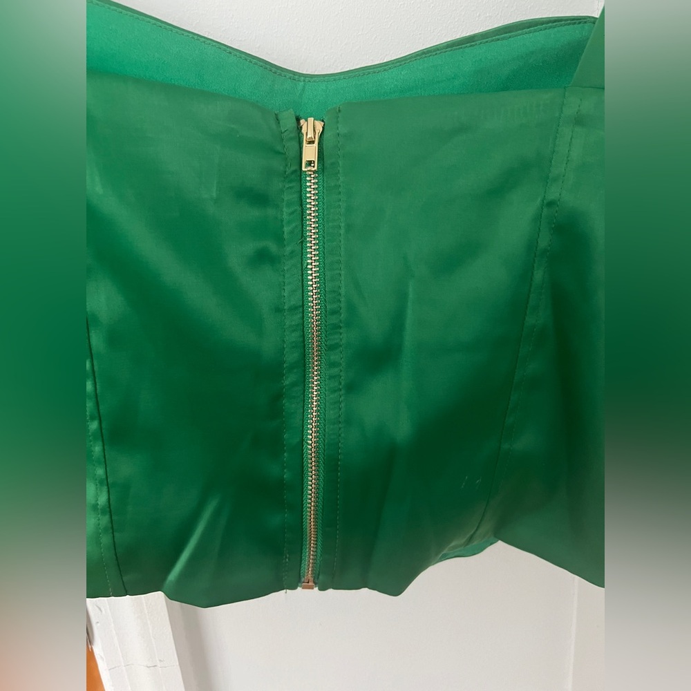 Revolve Top - Picture 5 of 6